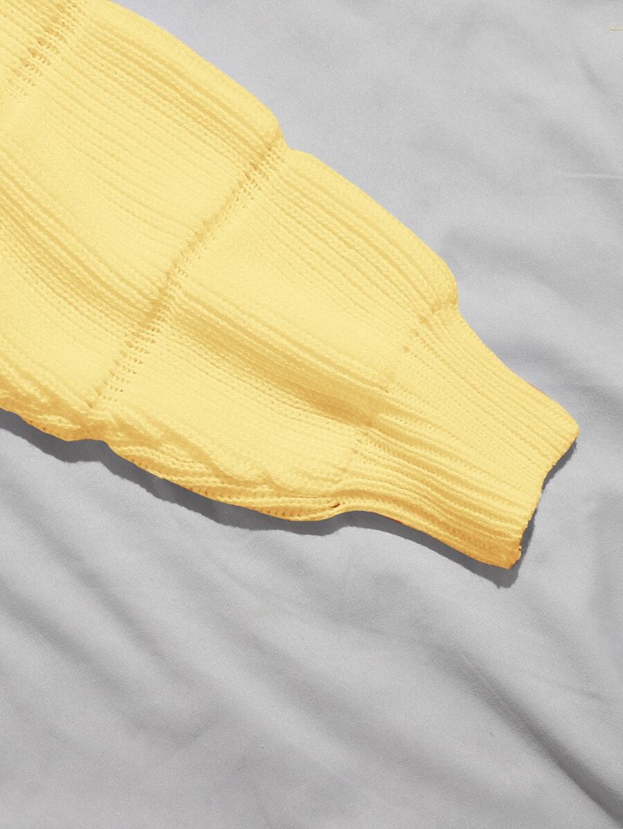 Lune | Cropped Cable Knit Sweater