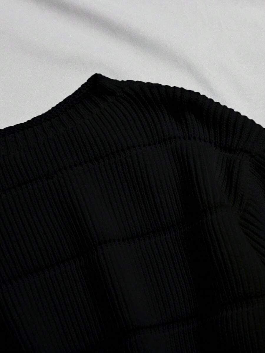 Lune | Cropped Cable Knit Sweater