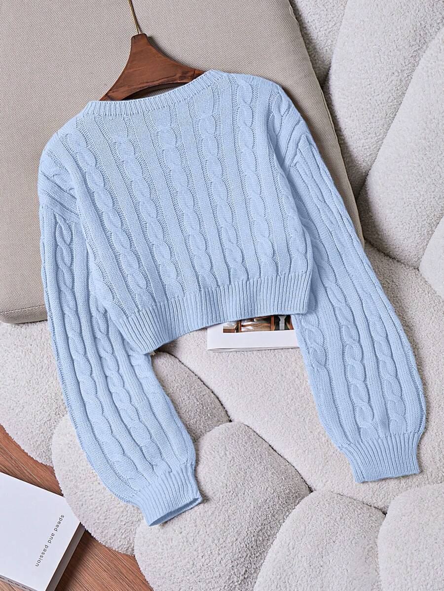 Lune | Cropped Cable Knit Sweater