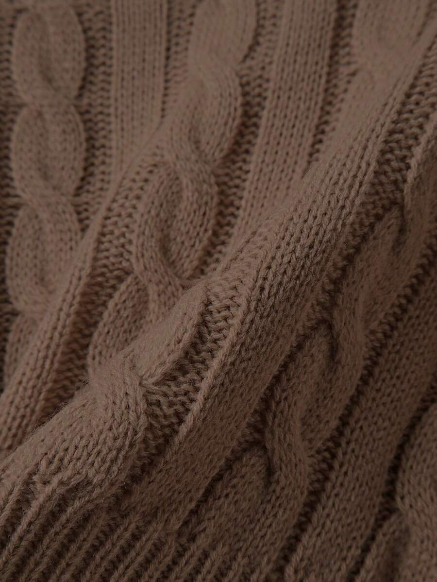 Lune | Cropped Cable Knit Sweater