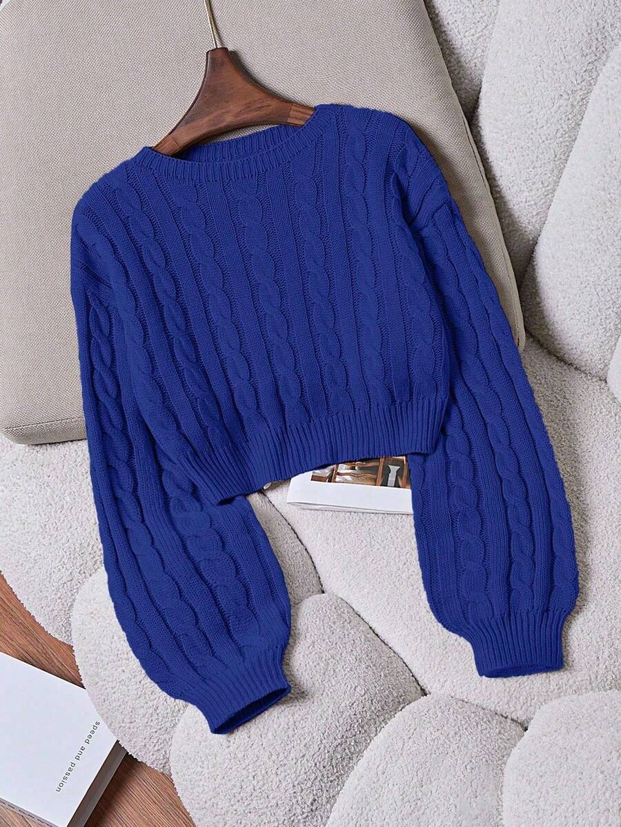 Lune | Cropped Cable Knit Sweater