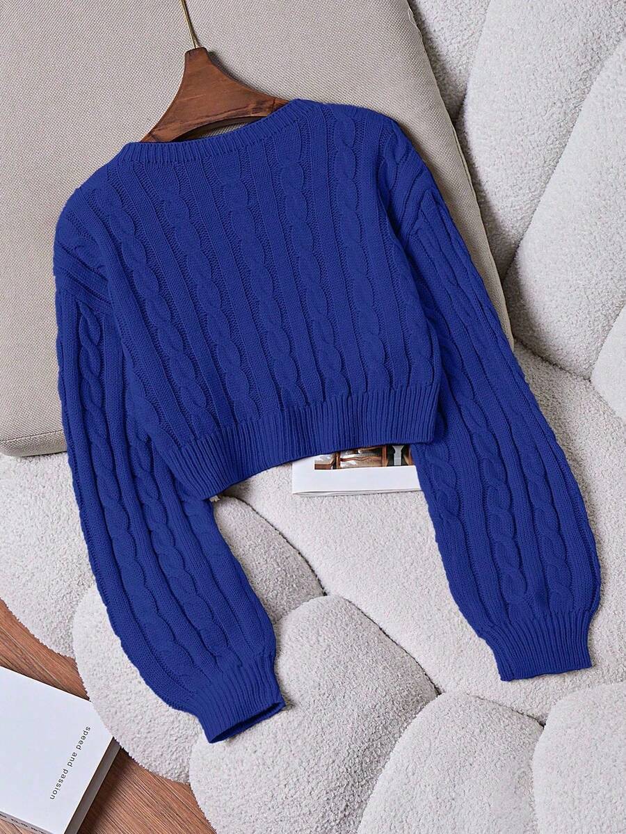 Lune | Cropped Cable Knit Sweater