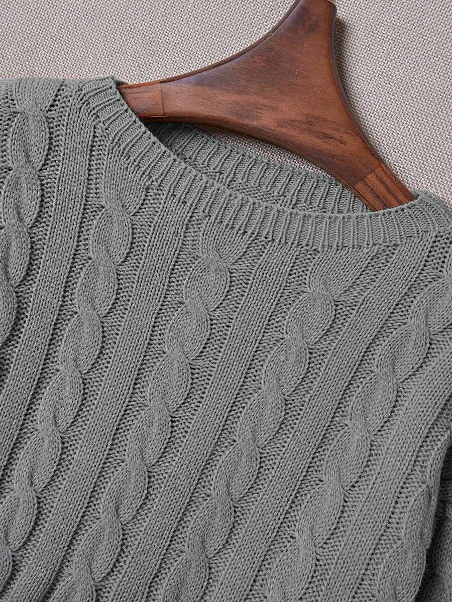 Lune | Cropped Cable Knit Sweater
