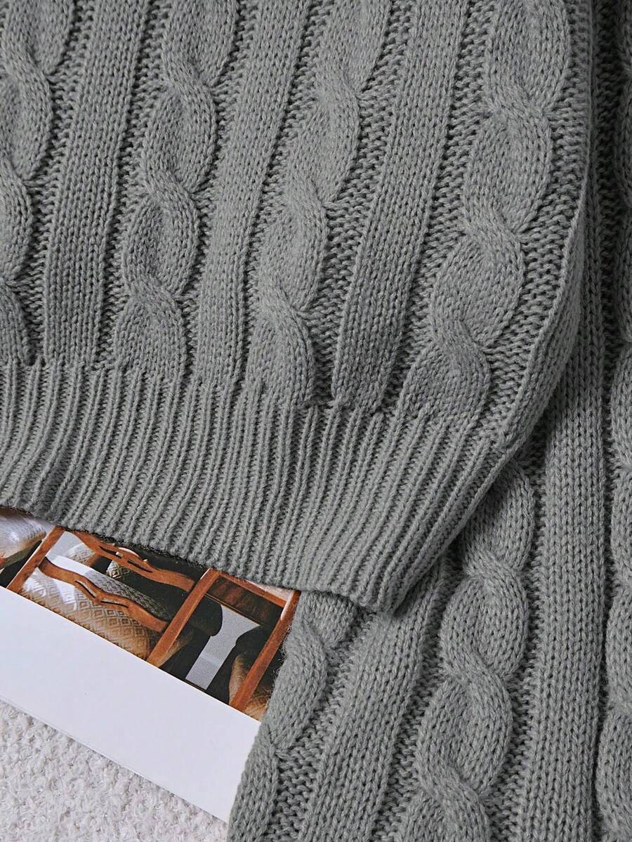 Lune | Cropped Cable Knit Sweater