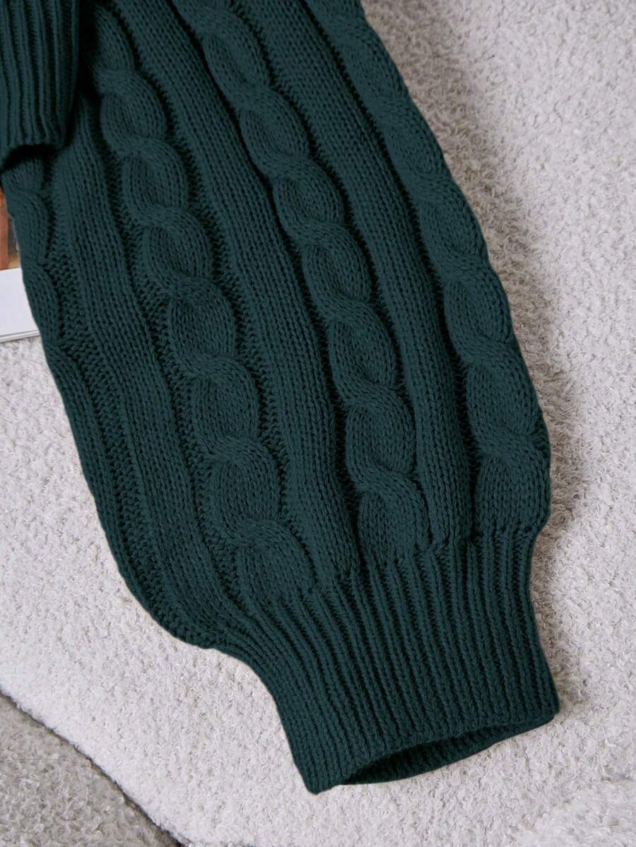 Lune | Cropped Cable Knit Sweater