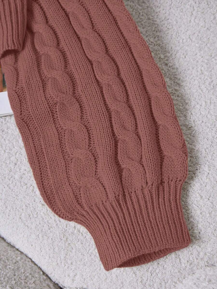 Lune | Cropped Cable Knit Sweater