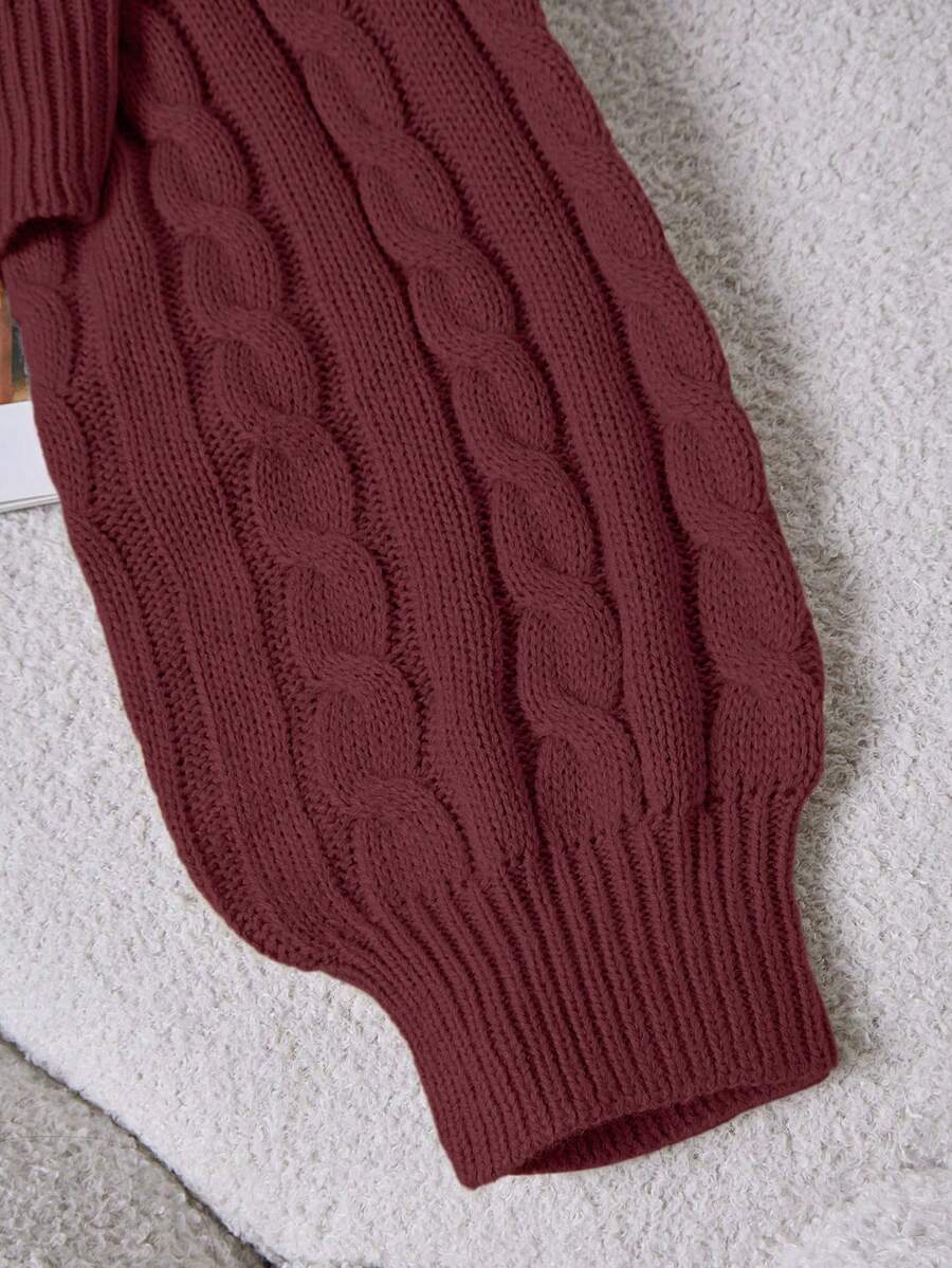 Lune | Cropped Cable Knit Sweater