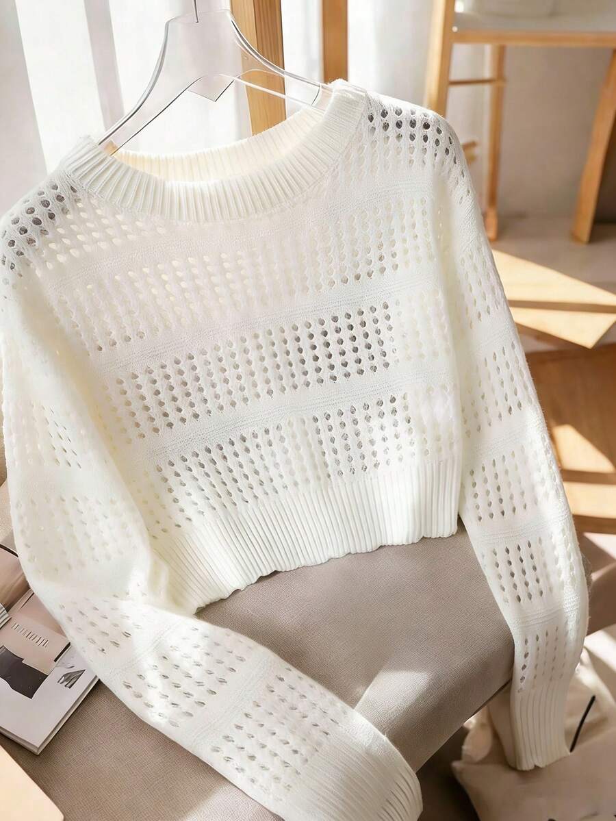 Lune | Cropped Cable Knit Sweater