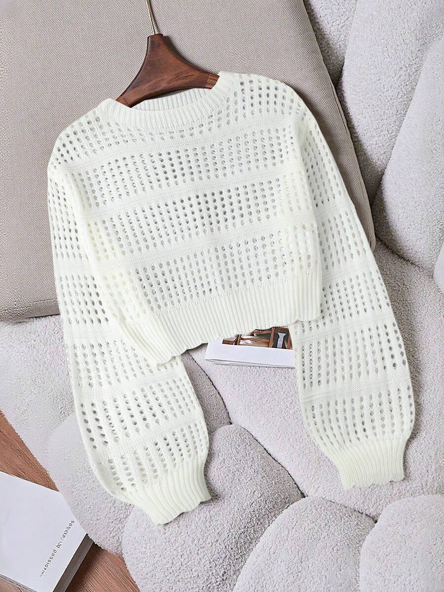 Lune | Cropped Cable Knit Sweater