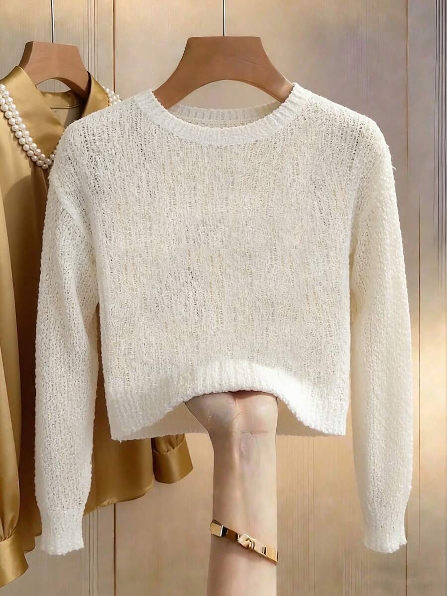 Lune | Cropped Cable Knit Sweater