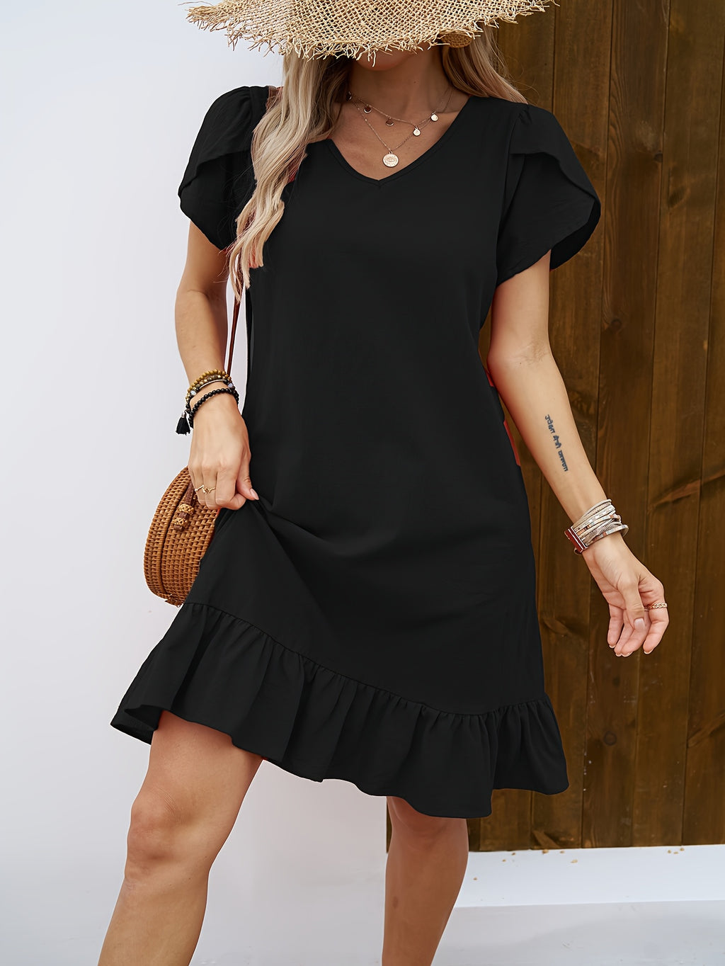 Maëlle | Ruffle Sleeve V-Neck Dress