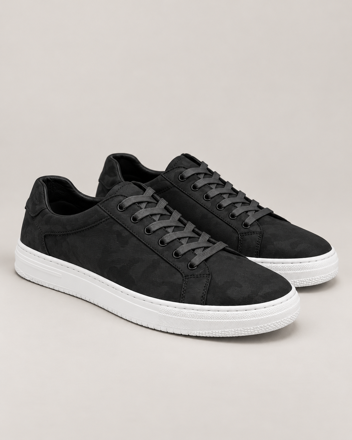Men's Leather Sneakers – Classic Stitched Cowhide