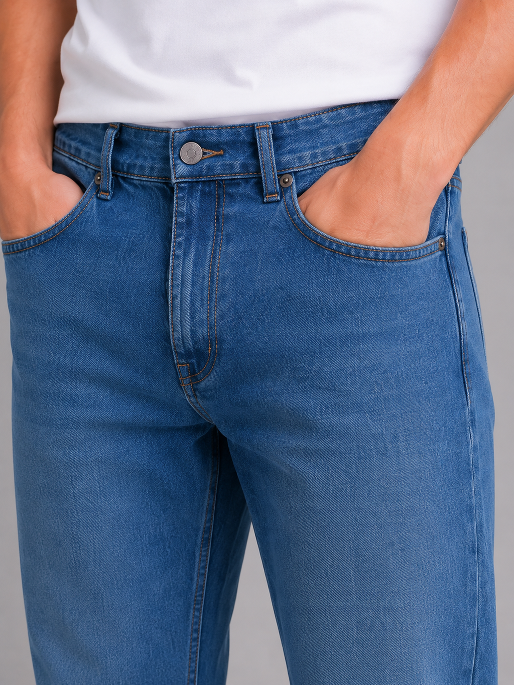 Men's Straight Leg Jeans – Regular Fit Light Wash Denim