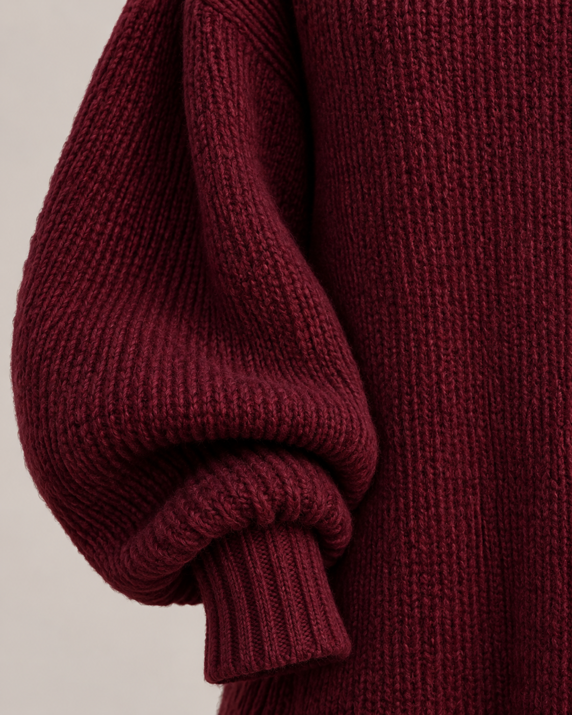 Women's Knit Maxi Dress – Chunky Ribbed Balloon Sleeves