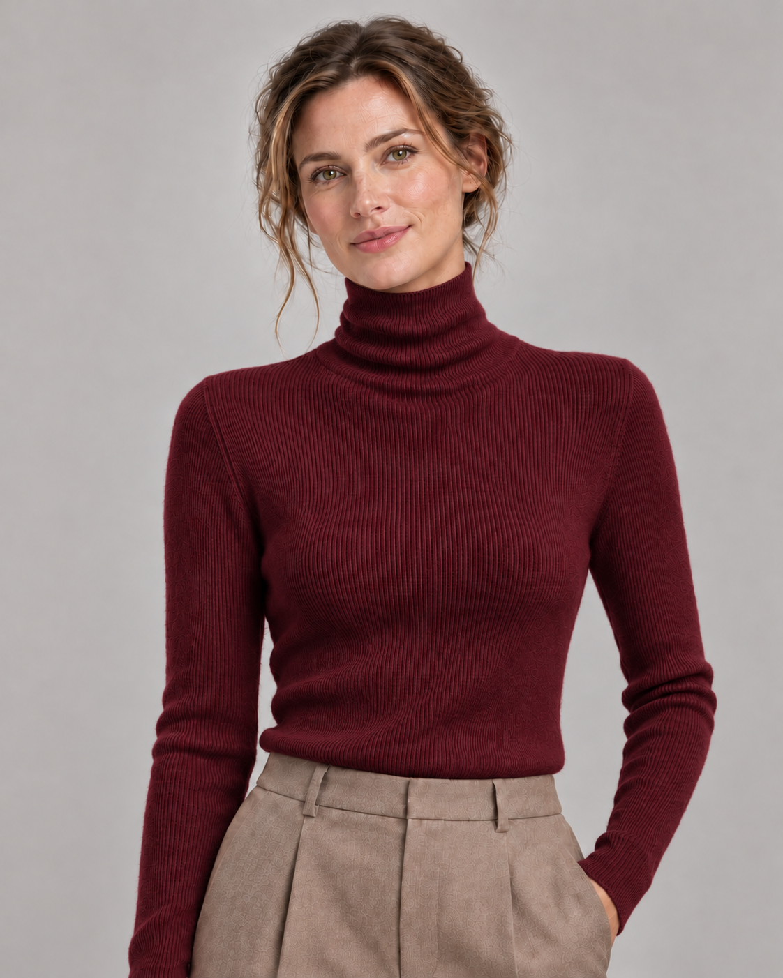Women's Cashmere Turtleneck Sweater in Burgundy