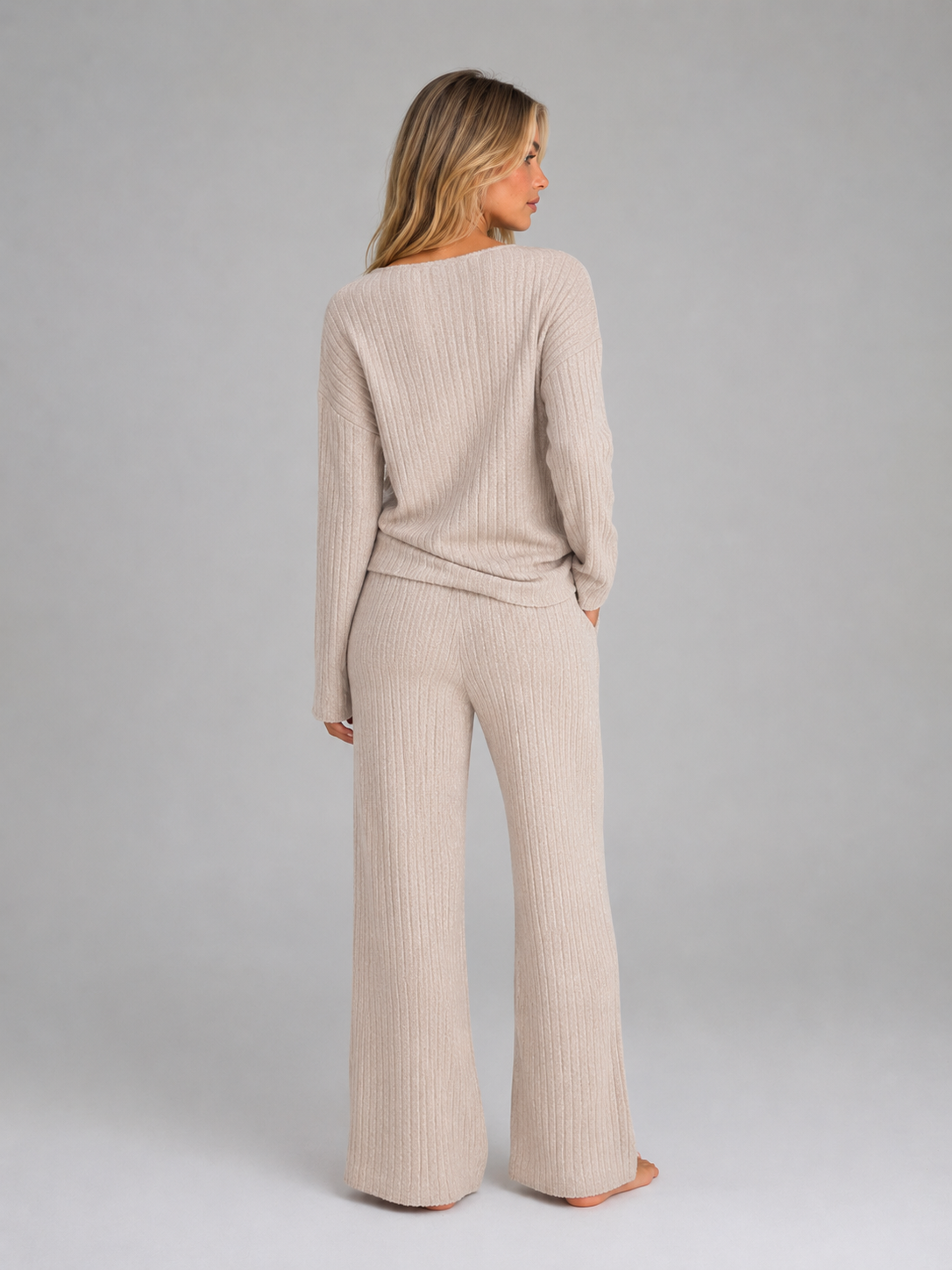 Women's Ribbed Knit Lounge Set – V-Neck Wide Leg Style